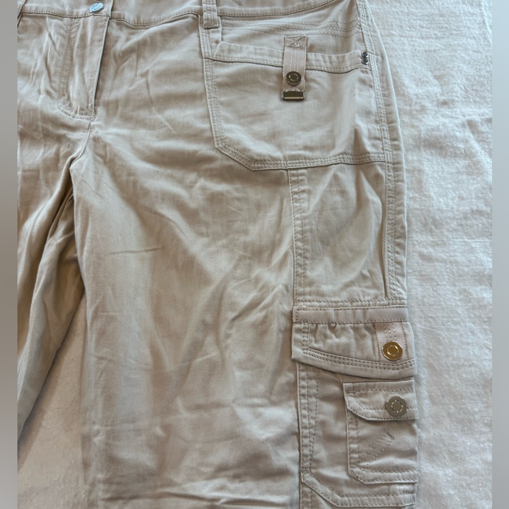 White House Black Market Light Beige cropped  Cargo Pants with Buttoned Pockets